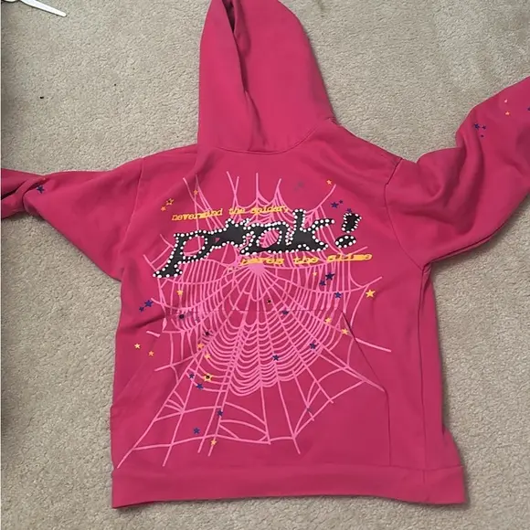 You are currently viewing Unique Features of Sp5der Hoodies